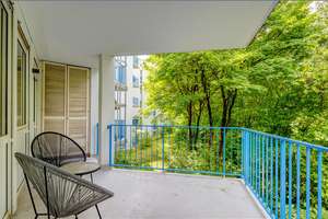 Möbliert: Großzügige 1-Zimmer Wohnung mit Balkon – 80997 Allach, München – Vorschaubild 10