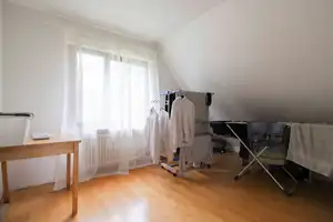 Viel Platz für bis zu 2 Familien: Gestaltbares EFH in Feldrandlage – Schaumburg (Kreis) – Vorschaubild 13