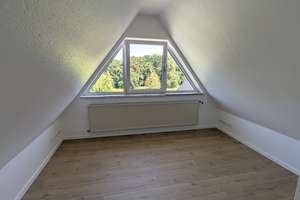 Erstbezug nach Sanierung: Traumhafte Maisonette-Wohnung mit idyllischem Garten am Naturschutzgebiet – Im Teilholz 40, 33739 Jöllenbeck, Bielefeld – Vorschaubild 7