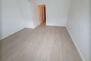 Geräumige 3-Zimmer-Souterrain-Wohnung – Perfekt für WG, Studenten oder Berufstätige! – Fuldatalstr 36, 34125 Wesertor, Kassel – Vorschaubild 10
