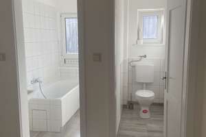 Stilvolle, modernisierte 3-Zimmer-Wohnung im beliebten Stuttgarter Westen (WG geeignet)  – Seyfferstraße 105, 70193 Vogelsang, Stuttgart – Vorschaubild 16