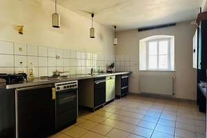 Property thumbnail 12