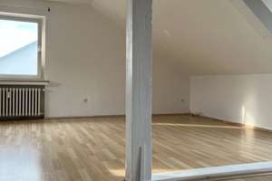 Lichtdurchflutete Wohnung mit Loft-Charme und Balkon in Mülheim – Nollendorfstraße 50, 45472 Heißen, Mülheim an der Ruhr – Vorschaubild 4