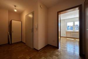 Bezugsfreie 2-Zimmer-Wohnung in gepflegtem Dreiparteienhaus: Wohnen oder Vermieten in LEV-Wiesdorf! – Friedensstraße 37, 51373 Wiesdorf, Leverkusen – Vorschaubild 10