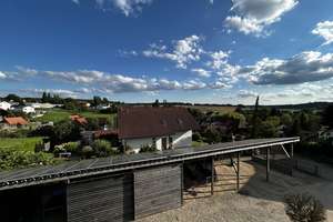 Besser geht`s nicht. Schickes Haus.
8 Zimmer auf 201 m². TOP-Technik.
Mit Garage plus 4 Carports. – Die vollständige Adresse der Immobilie erhältst du vom Anbieter., 88605 Meßkirch – Vorschaubild 7