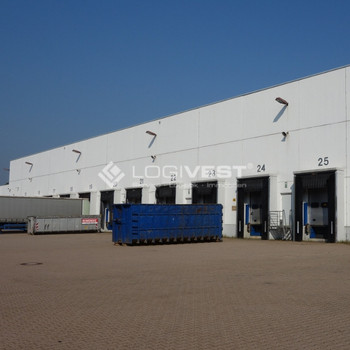 8.400m² Umschlagslager / Rampen / 7,00 m UKB