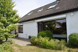 Kiel-Hasseldieksdamm: EFH mit viel Platz und schönem Garten für Ihre Familie in netter Nachbarschaft – Die vollständige Adresse der Immobilie erhältst du vom Anbieter., 24109 Hasseldieksdamm, Kiel – Vorschaubild 4