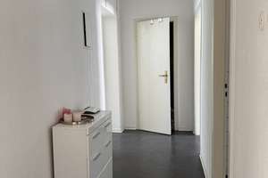 Schön geschnittene 2-Zimmer-Wohnung, KDB, mit Balkon 72qm,in gesuchter Lage – Helmholtzstrasse 20, 40215 Friedrichstadt, Düsseldorf – Vorschaubild 4