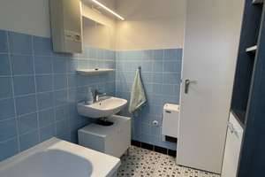 Gemütliche Dachgeschoss-Wohnung direkt am geologischen Garten – Am Dornbusch 10, 44803 Altenbochum, Bochum – Vorschaubild 6
