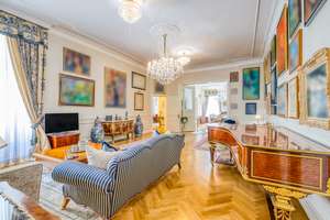 Großzügige 8-Zimmer-Altbauwohnung - Nur 200 Meter zum Kurfürstendamm – Die vollständige Adresse der Immobilie erhältst du vom Anbieter., 10789 Charlottenburg, Berlin – Vorschaubild 5