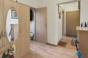 Attraktive 4-Zimmer-Wohnung mit Balkon in gepflegter Wohnanlage in Berlin – Die vollständige Adresse der Immobilie erhältst du vom Anbieter., 13059 Neu-Hohenschönhausen, Berlin – Vorschaubild 7
