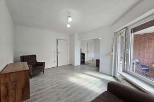 Stilvolles Reihenendhaus mit Gartenidylle, Balkon & Wohlfühlatmosphäre in Bielefeld-Sennestadt – Die vollständige Adresse der Immobilie erhältst du vom Anbieter., 33689 Sennestadt, Bielefeld – Vorschaubild 4
