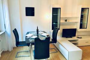 Renoviertes, vollmöbliertes Apartment mit Loggia & EBK im Heusteigviertel - Tandem Garage optional – Immenhoferstr 1, 70180 Lehen, Stuttgart – Vorschaubild 4