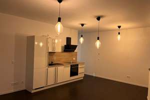 2 ZIMMER Luxus Wohnung - EBK - Wasserblick - Balkone- 1600€ Warm - 1-3 Years contract – Stralauer allee 14, 10245 Friedrichshain, Berlin – Vorschaubild 33