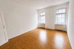 Bezugsfrei am Maybachufer – helle Altbauwohnung mit großzügigen 2,5 Zimmern – Die vollständige Adresse der Immobilie erhältst du vom Anbieter., 12047 Neukölln (Ortsteil), Berlin – Vorschaubild 3