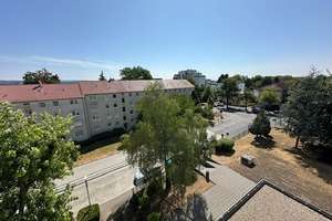 Helles 1-Zimmerapartement mit Balkon und Fahrstuhl in zentraler Lage! – Daimlerstrasse 2, 65197 Rheingauviertel / Hollerborn, Wiesbaden – Vorschaubild 5