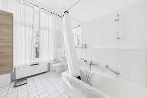 Property thumbnail 7