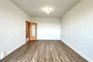 Sofort bezugsfertige 3-Zimmerwohnung mit Balkon und Aufzug in oberster Etage! – Spremberger Str. 6, 1239 Prohlis-Süd, Dresden – Vorschaubild 5