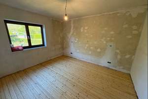 Teilweise renoviertes 1-Familienhaus mit Pkw-Garage 
in beliebter ruhiger Lage, Hagen-Blumenviertel – Die vollständige Adresse der Immobilie erhältst du vom Anbieter., 58095 Hochschulviertel, Hagen – Vorschaubild 11
