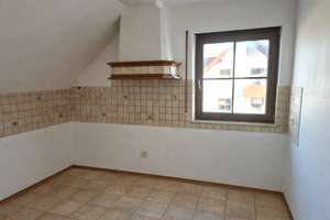 Attraktive 3-Zimmer-DG-Wohnung inklusive Garage – Die vollständige Adresse der Immobilie erhältst du vom Anbieter., 85416 Langenbach – Vorschaubild 8