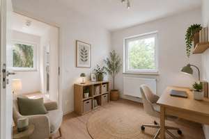 Fully renovated duplex apartment with a terrace, loggia, and parking space on the edge of the forest – Die vollständige Adresse der Immobilie erhältst du vom Anbieter., 14109 Wannsee, Berlin – Vorschaubild 18
