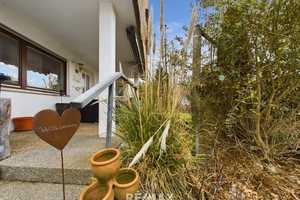 3 Fam. Haus in Aussichtslage mit großem Garten - Voll Vermietet – Esslingen (Kreis) – Vorschaubild 1