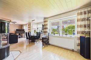 5 Schlafzimmer + Wohnzimmer – Energieklasse B – Garage – Garten – Terrasse – Einbauküche – Die vollständige Adresse der Immobilie erhältst du vom Anbieter., 30890 Barsinghausen – Vorschaubild 9