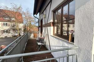 Helle, charmante 2-Zimmer Wohnung mit Blick in die Natur – Kirchäckerstraße 22B, 70437 Zazenhausen, Stuttgart – Vorschaubild 1
