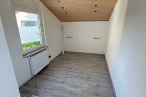 Preiswertes, vollständig renoviertes 7-Raum-Einfamilienhaus in Oberndorf am Neckar – Aspenweg 44, 78727 Rottweil (Kreis) – Vorschaubild 32