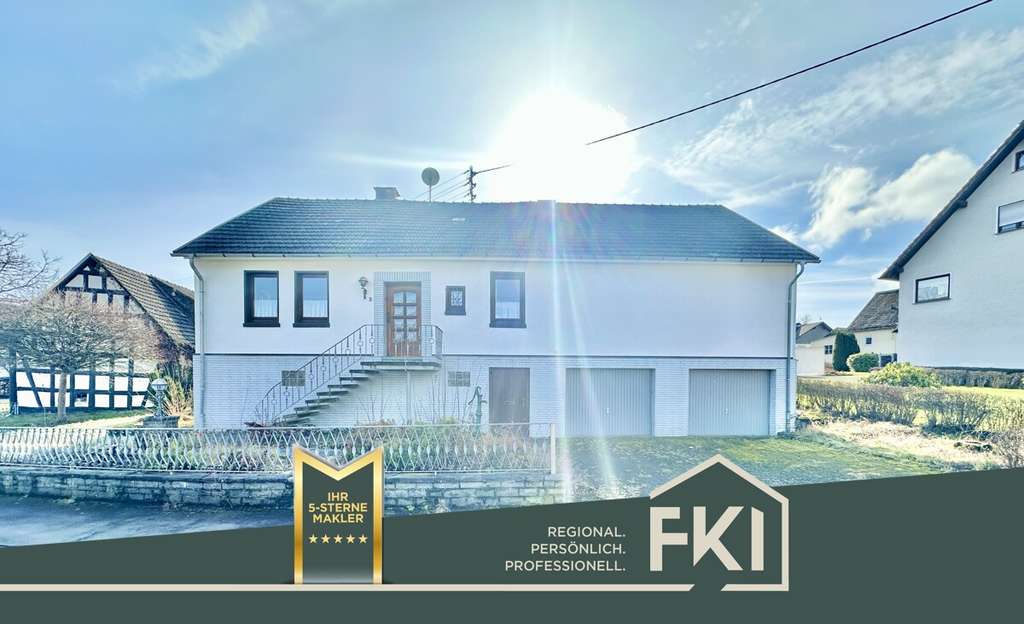 Immobilie in Steinebach/Sieg - **Gepflegtes Einfamilienhaus in ruhiger Lage von Steinebach** - Bild 0