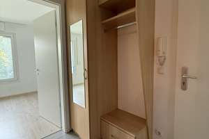 Helle Terrassenwohnung in oberster Etage mit TG-Stellplatz in Regensburg-Königswiesen – Dr.-Gessler-Str. 23e, 93051 Großprüfening-Dechbetten-Königswiesen, Regensburg – Vorschaubild 5