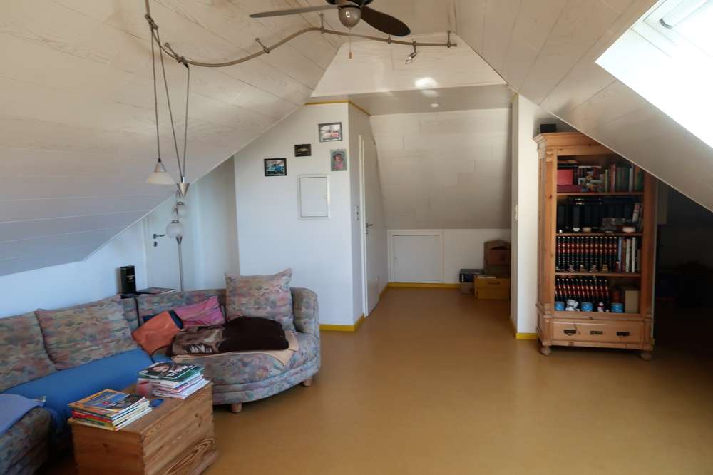 Immobilie in Dietzhölztal - Außergewöhnliches Wohnerlebnis auf 3 Ebenen - Bild 3