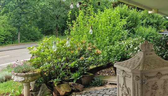 Bild von VON POLL - BAD HOMBURG: Gestalten Sie Ihr neues Zuhause: Renovierungsbedürftiges Reihenendhaus