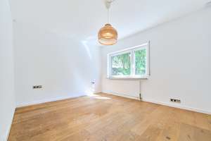 Außergewöhnlicher Bungalow in Top Lage – Die vollständige Adresse der Immobilie erhältst du vom Anbieter., 72768 Altenburg, Reutlingen – Vorschaubild 13
