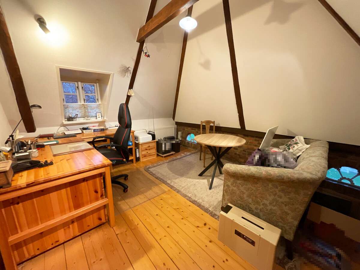 Immobilie in Risum-Lindholm - Reetdachkate mit historischem Flair & Gartenidylle vereint - Bild 11