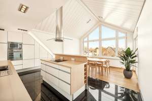 Ihr Rückzugsort über den Dächern von Benrath – stilvolles Wohnen auf zwei Ebenen