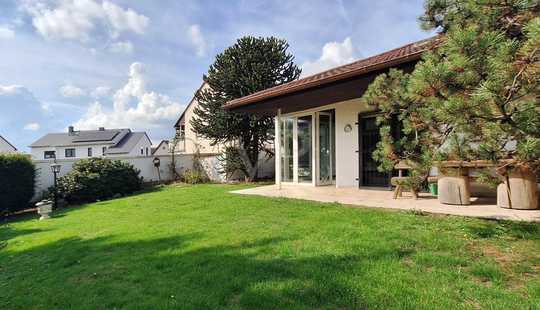 Bild von VON POLL - FRIEDRICHSDORF: Bungalow mit Potenzial in ruhiger Wohnlage