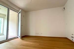Schöne Wohnung mit einladender Loggia – Die vollständige Adresse der Immobilie erhältst du vom Anbieter., 81543 Siebenbrunn, München – Vorschaubild 7