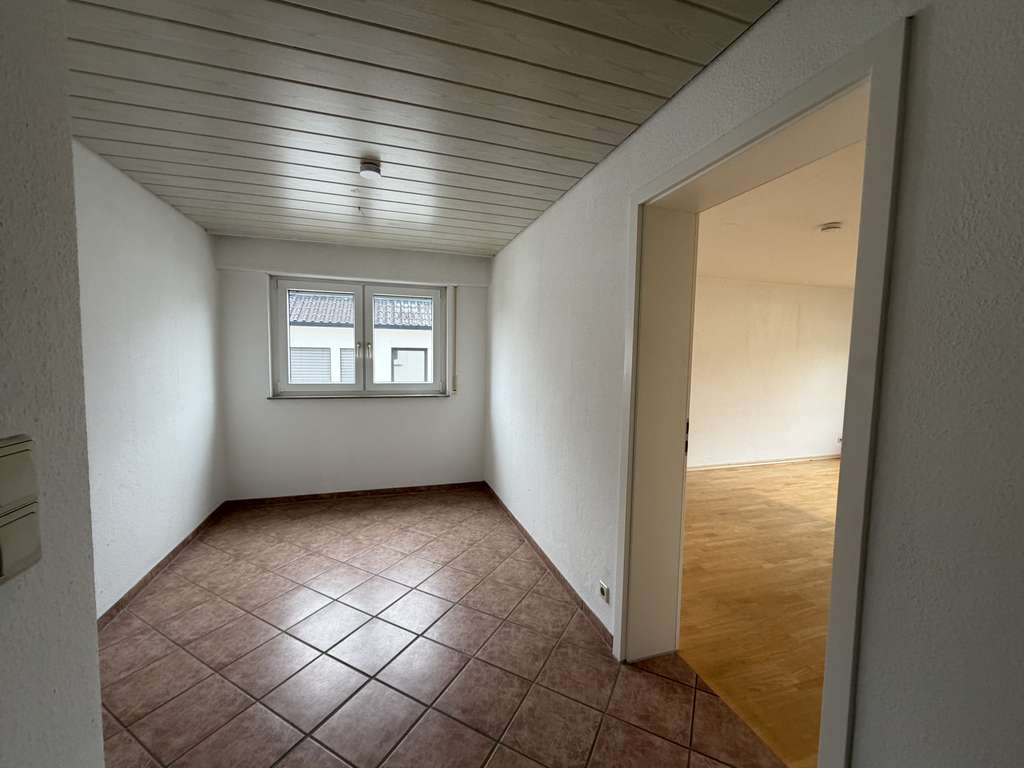 Immobilie in Korb - Helle und sehr schöne 3,5 Zi- Wohnung mit Balkon und Stellplatz in Korb - Bild 4