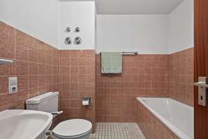 Großzügige 4-Zimmer-Wohnung mit viel Platz zum Wohlfühlen- 4 Zimmer mit Balkon, Keller & Stellplatz – Die vollständige Adresse der Immobilie erhältst du vom Anbieter., 76437 Rastatt – Vorschaubild 17