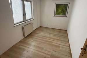 ++ Einfamilienhaus im WEG mit Terrasse, Balkon, Garten und Nebengebäude in ruhiger Wohnlage! ++ – Die vollständige Adresse der Immobilie erhältst du vom Anbieter., 67480 Edenkoben – Vorschaubild 49