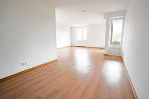 Damm-renovierte 3-Zi.-Wohnung im Gerichtsviertel mit Fahrstuhl und Balkon – Die vollständige Adresse der Immobilie erhältst du vom Anbieter., 26135 Gerichtsviertel, Oldenburg (Oldenburg) – Vorschaubild 4