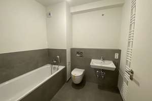 Hochwertig wohnen: 3‑Zimmer‑Wohnung mit zwei Bädern & TG‑Stellplatz – Friedrich-Ebert-Straße 4, 50996 Rodenkirchen (Ortsteil), Köln – Vorschaubild 3