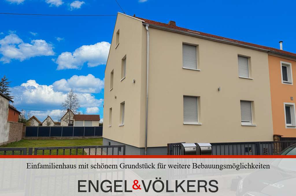 Immobilie in Gimbsheim - Einfamilienhaus mit schönem Grundstück für weitere Bebauungsmöglichkeiten - Bild 0