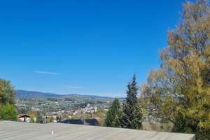 Günstig ins Eigenheim!
Kleines Chalet zum top Preis. Billiger als Miete. Tolle Lage und gut saniert – Die vollständige Adresse der Immobilie erhältst du vom Anbieter., 94078 Freyung – Vorschaubild 4