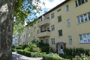 Charmante 2-Zimmer-Dachgeschosswohnung in zentraler Lage von Wilhelmsruh! – Die vollständige Adresse der Immobilie erhältst du vom Anbieter., 13158 Wilhelmsruh, Berlin – Vorschaubild 1