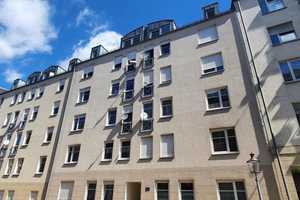 *Hier ist Platz für die ganze Familie - Balkon, begrünter Innenhof und Stellplatz* – Gießerstraße 27, 9130 Chemnitz – Vorschaubild 1