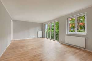 Wunderschön sanierte 1-Zimmer Wohnung mit Einbauküche in Altglienicke!