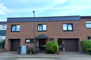 Top gepflegtes & familienfreundliches EFH mit Einliegerwohnung in D-Hassels
