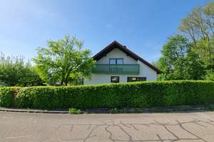 Provisionsfrei: 5-Zi-Einfamilienhaus mit gehobener Innenausstattung und EBK in Krumbach (Schwaben) – Die vollständige Adresse der Immobilie erhältst du vom Anbieter., 86381 Krumbach (Schwaben) – Vorschaubild 8